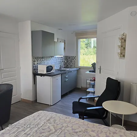 D'hôte 2 Joséphine - Rez De Chaussé Apartamento Attin