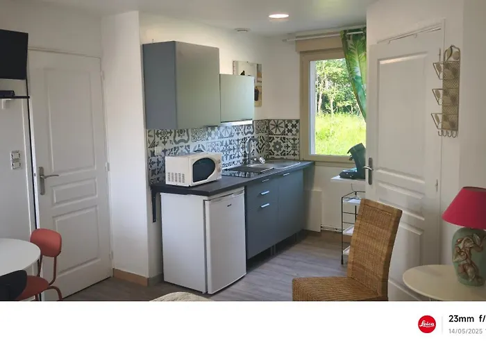 D'hôte 2 Joséphine - Rez De Chaussé * Attin